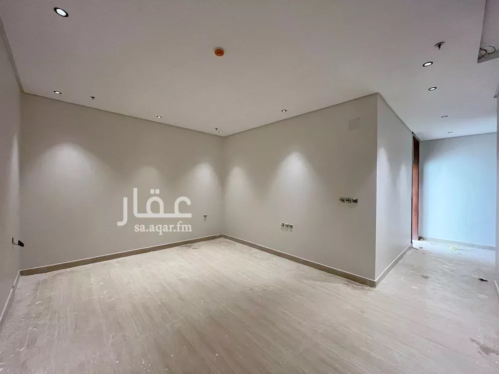 3 bedroom apartment in Al Mahdiyyah 15