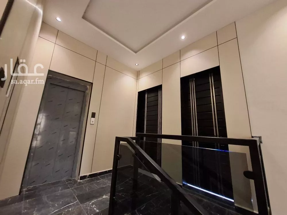 3 bedroom floor in Tuwaiq 2