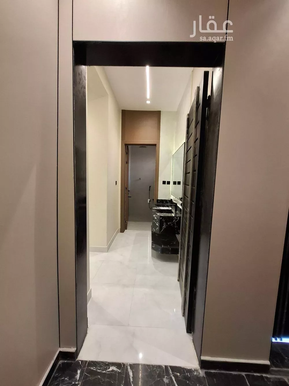 3 bedroom floor in Tuwaiq 10