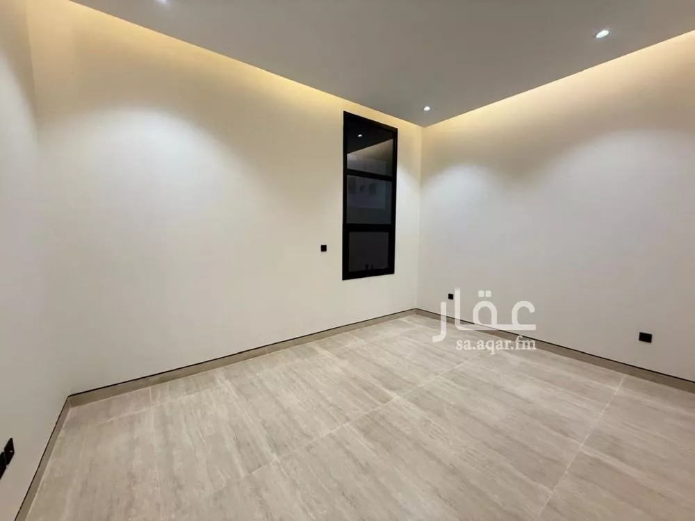 3 bedroom villa in Al Mahdiyyah, Riyadh 5