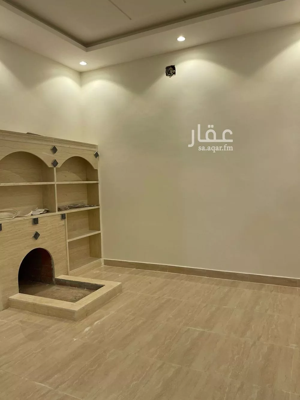 فيلا 9 غرف في الرمال 2