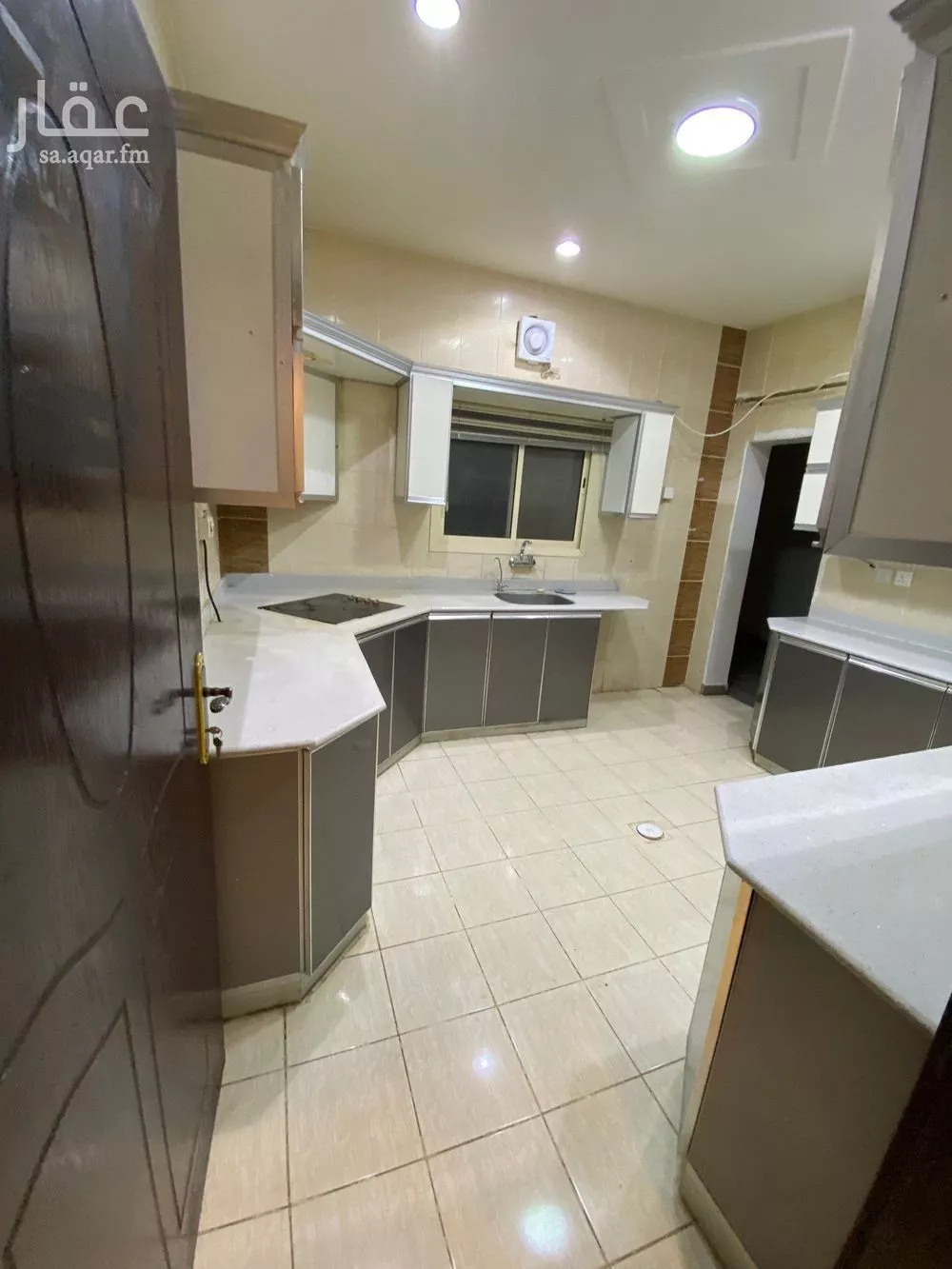 6 bedroom villa in Al Munsiyah 6