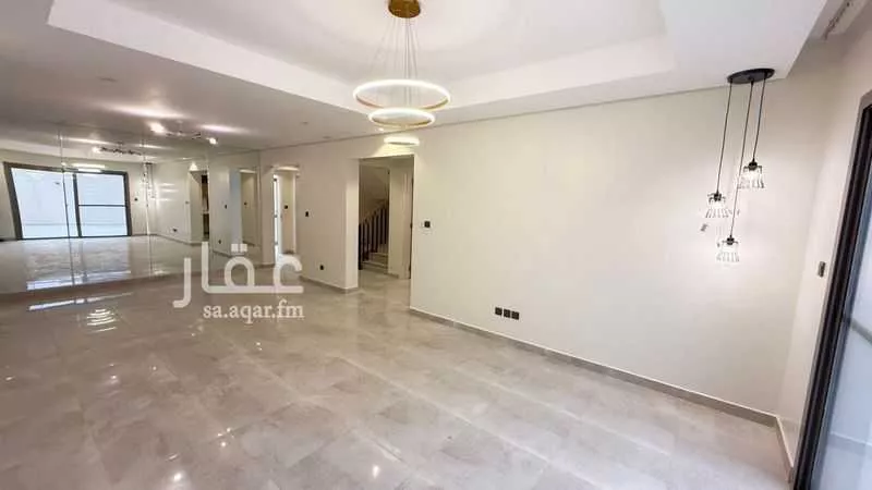 4 bedroom villa in Al Aridh 15