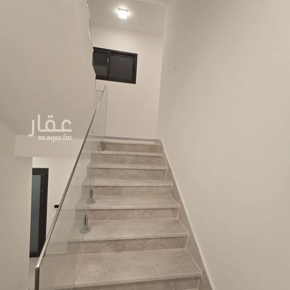 فيلا 10 غرف في النرجس 19