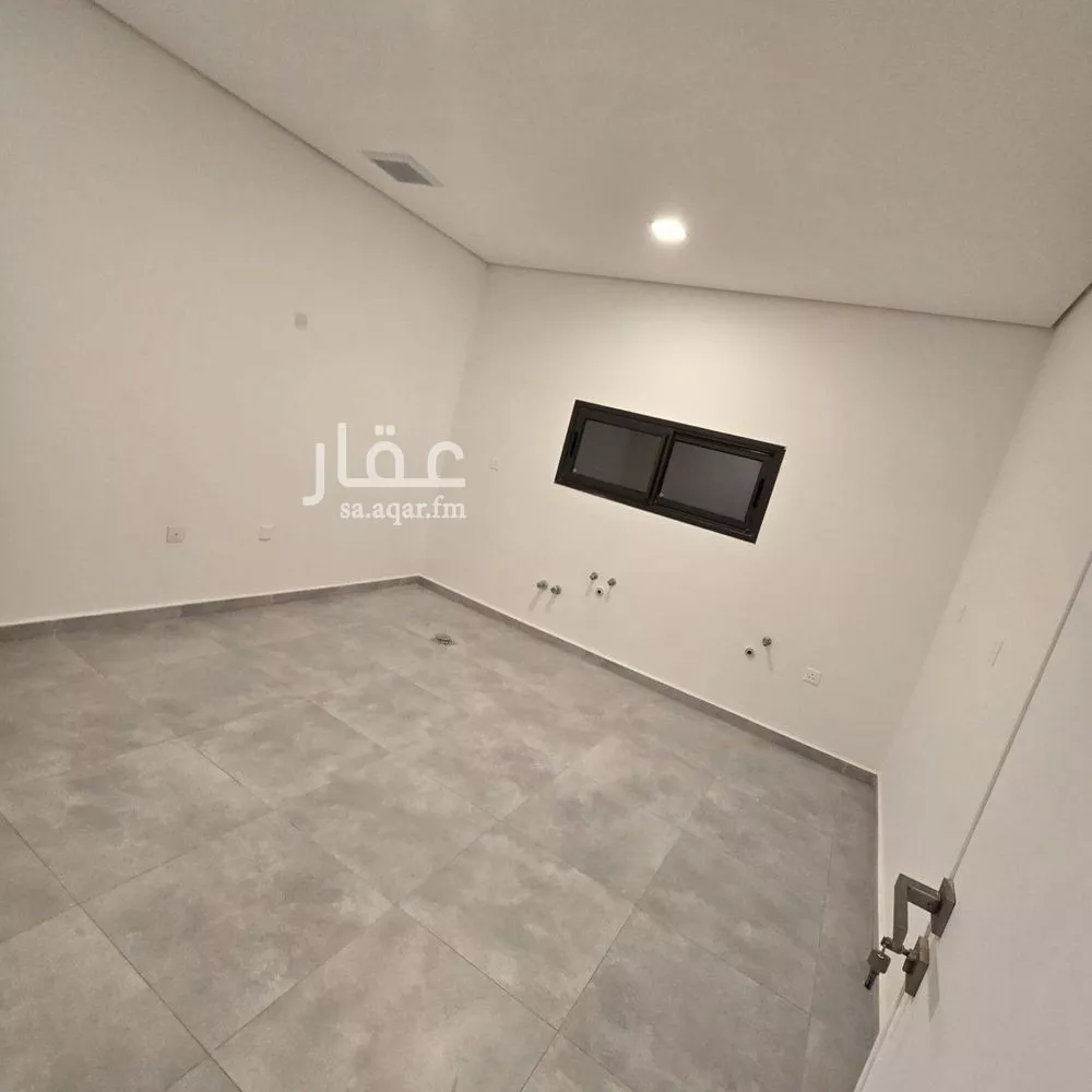 فيلا 10 غرف في النرجس 24