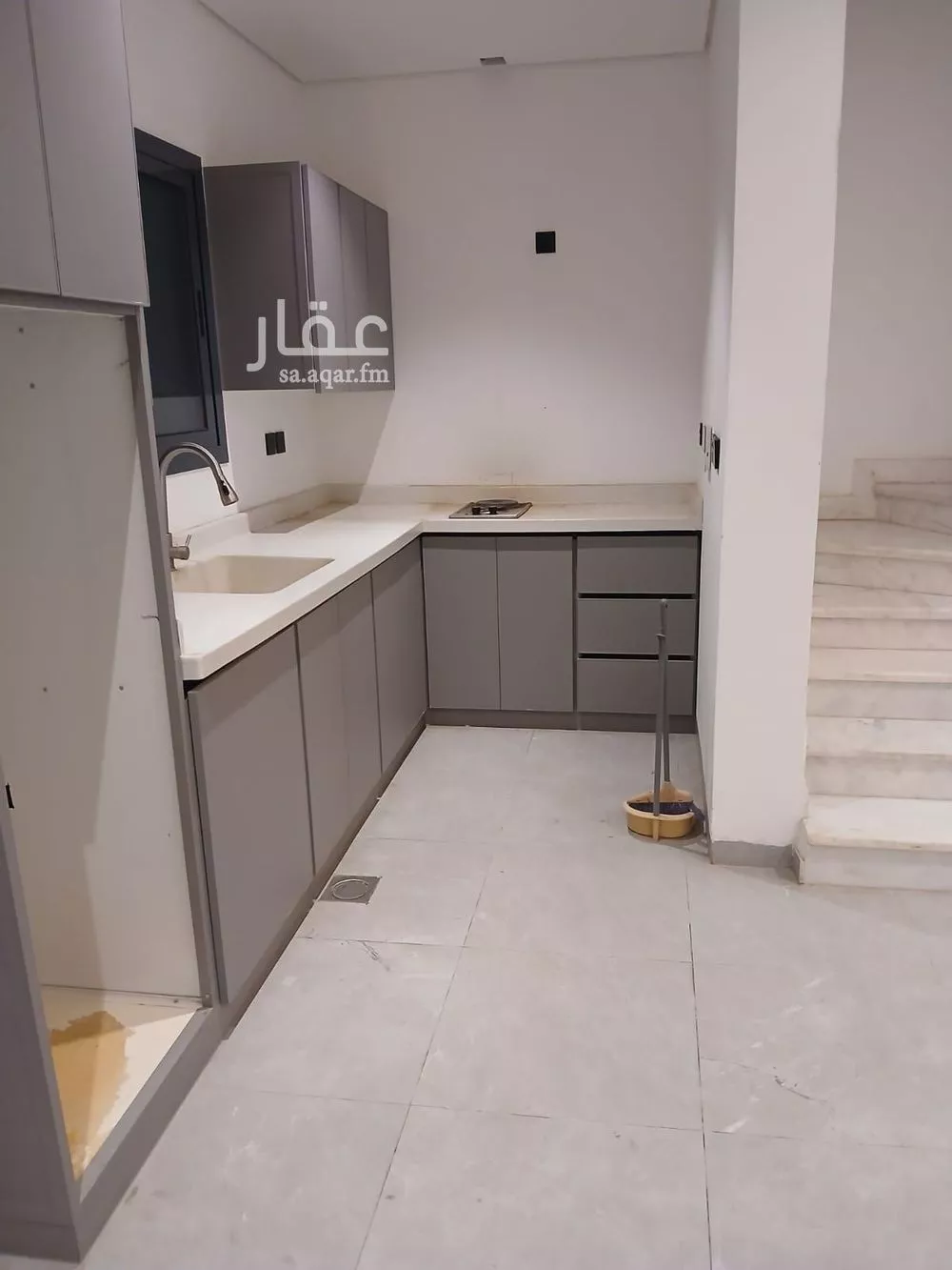 4 bedroom villa in Al Rimal 5