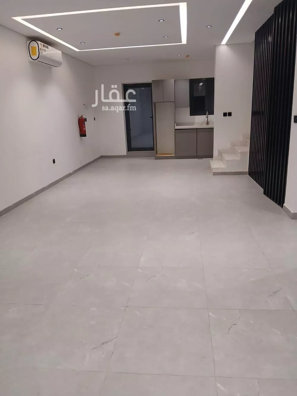 4 bedroom villa in Al Rimal 6