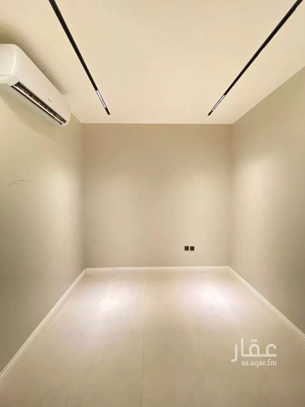 6 bedroom villa in Al Aridh 17