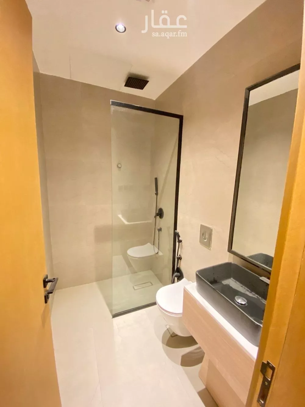 6 bedroom villa in Al Aridh 23
