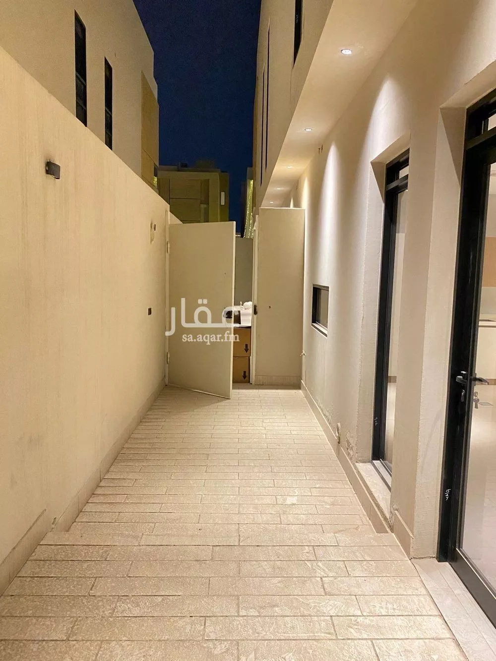 6 bedroom villa in Al Aridh 4