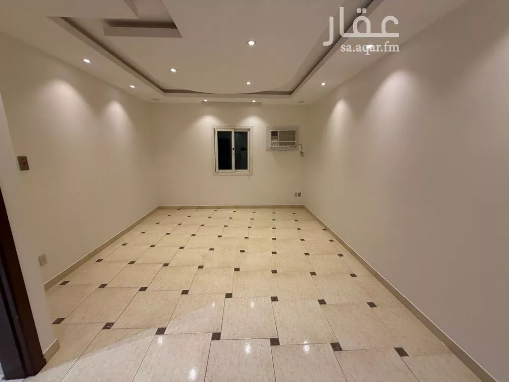 فيلا 4 غرف في الازدهار 15