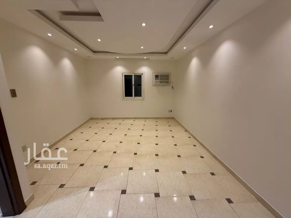 فيلا 4 غرف في الازدهار 23