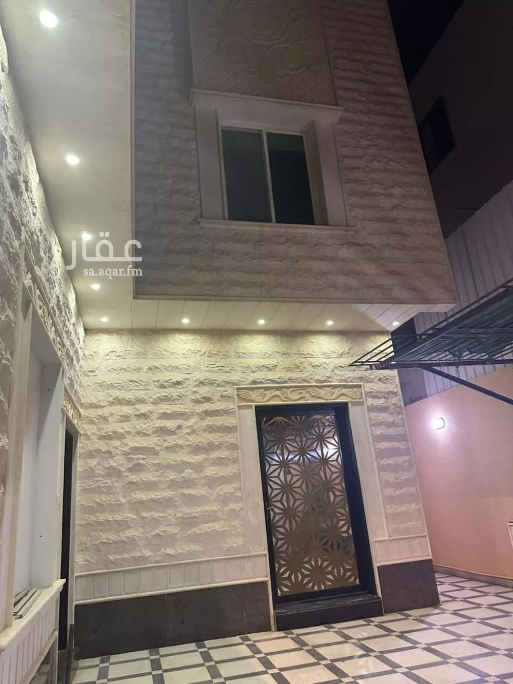 فيلا 5 غرف في النرجس 13