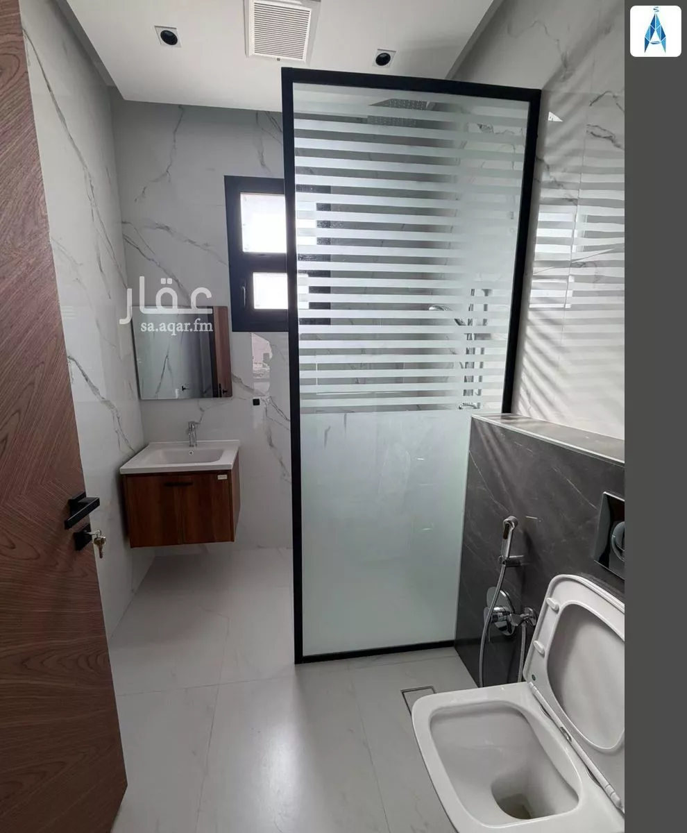 3 bedroom villa in Al Ghadir 12