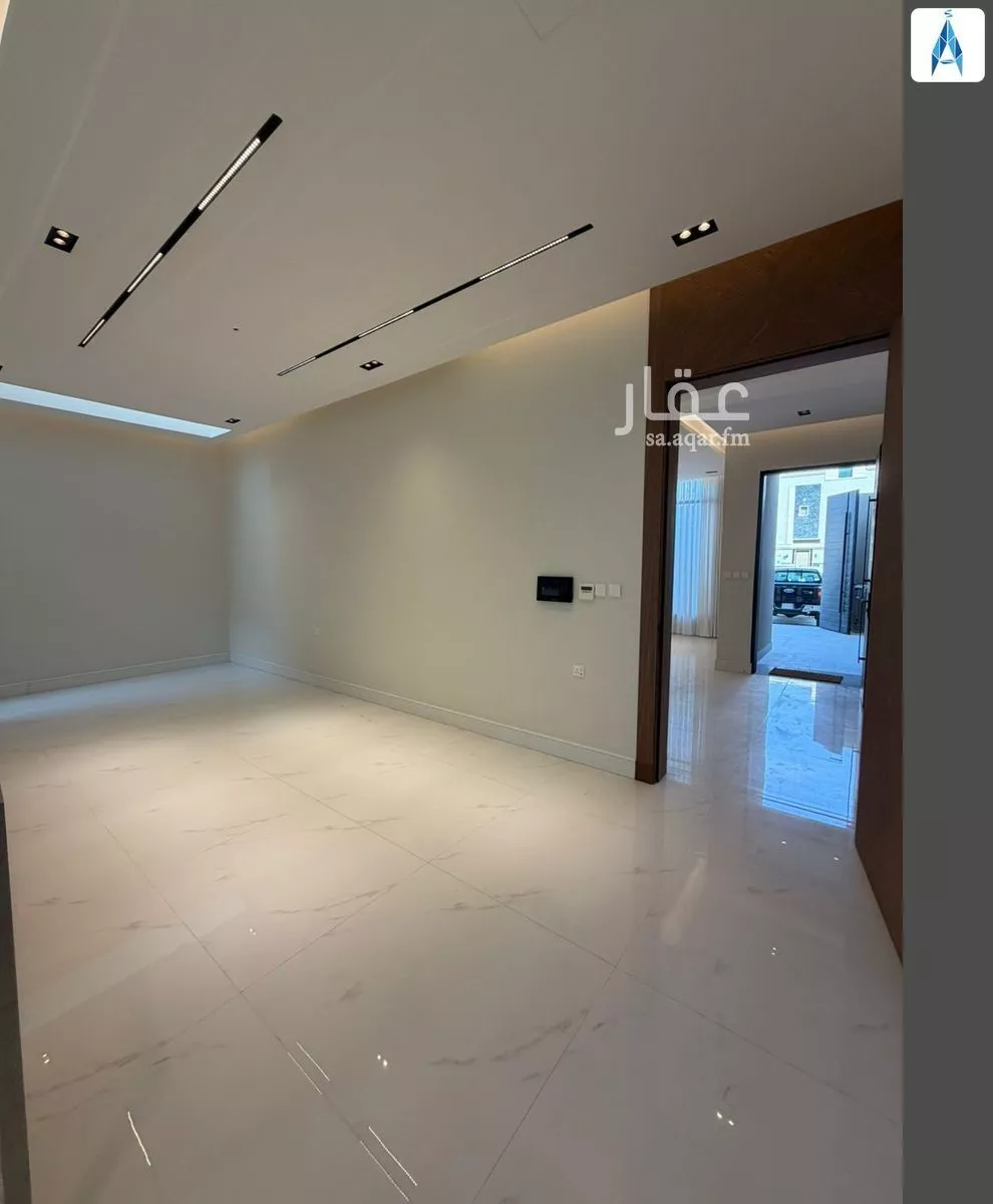 3 bedroom villa in Al Ghadir 5