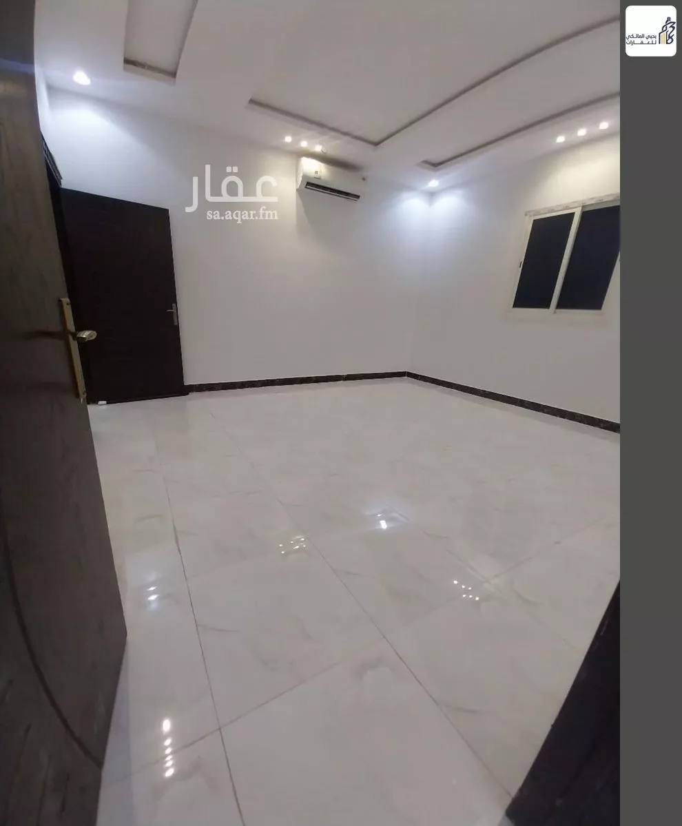 5 bedroom villa in Al Rimal 2