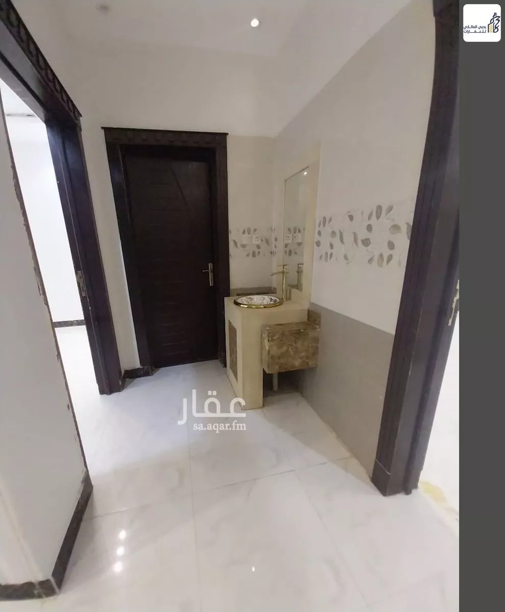 5 bedroom villa in Al Rimal 12
