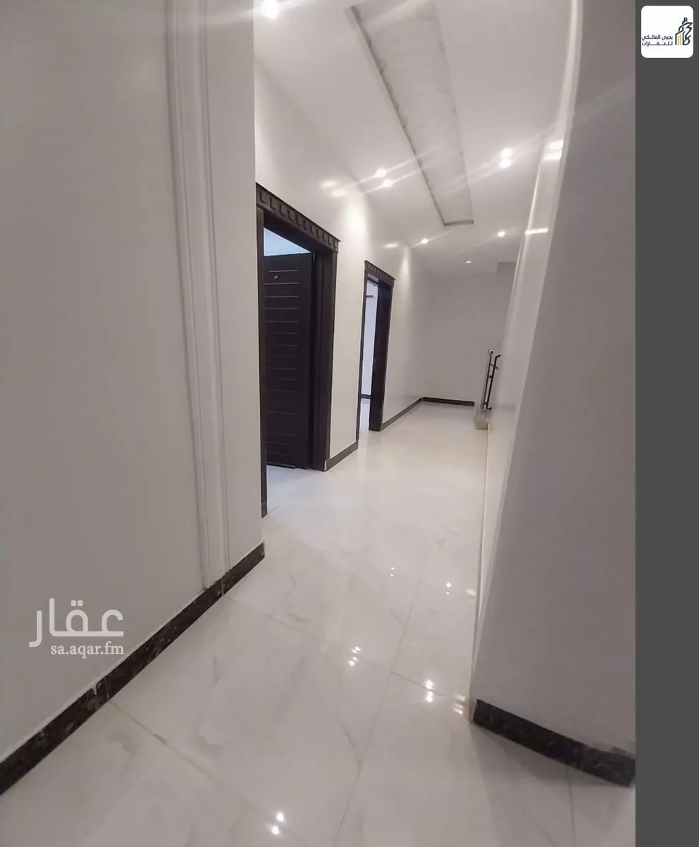 5 bedroom villa in Al Rimal 17