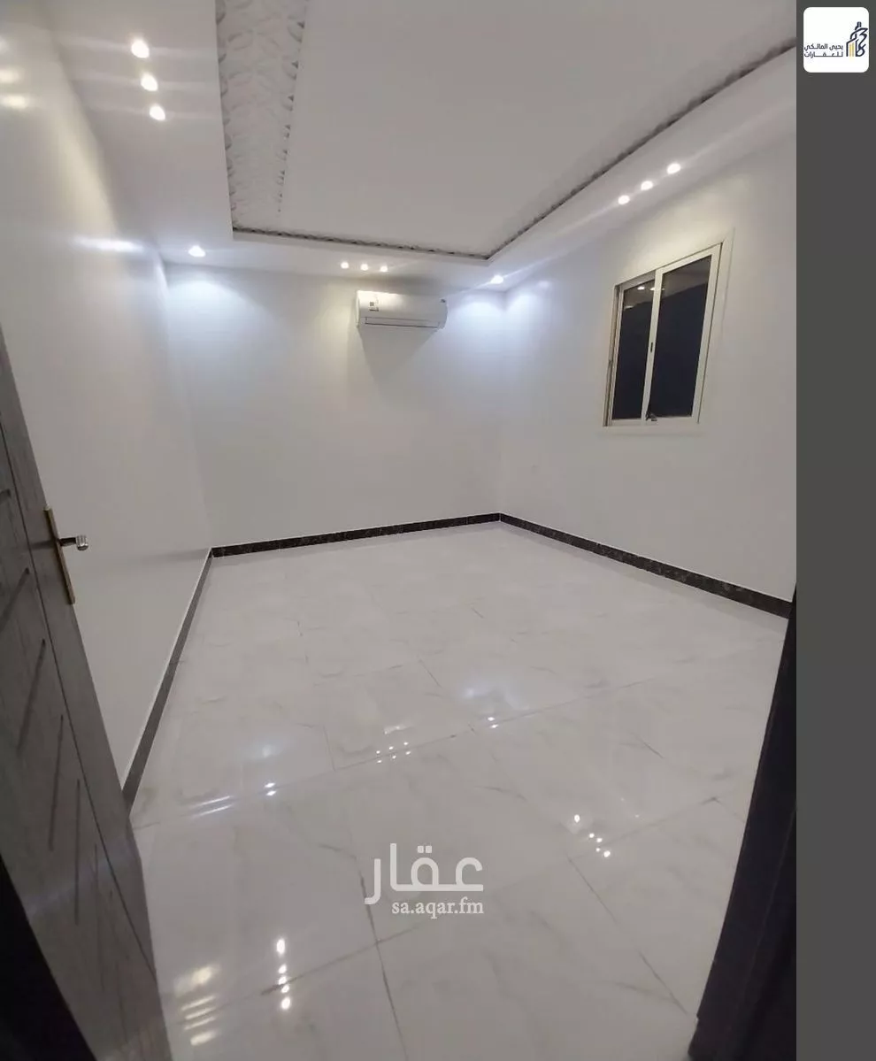 5 bedroom villa in Al Rimal 5