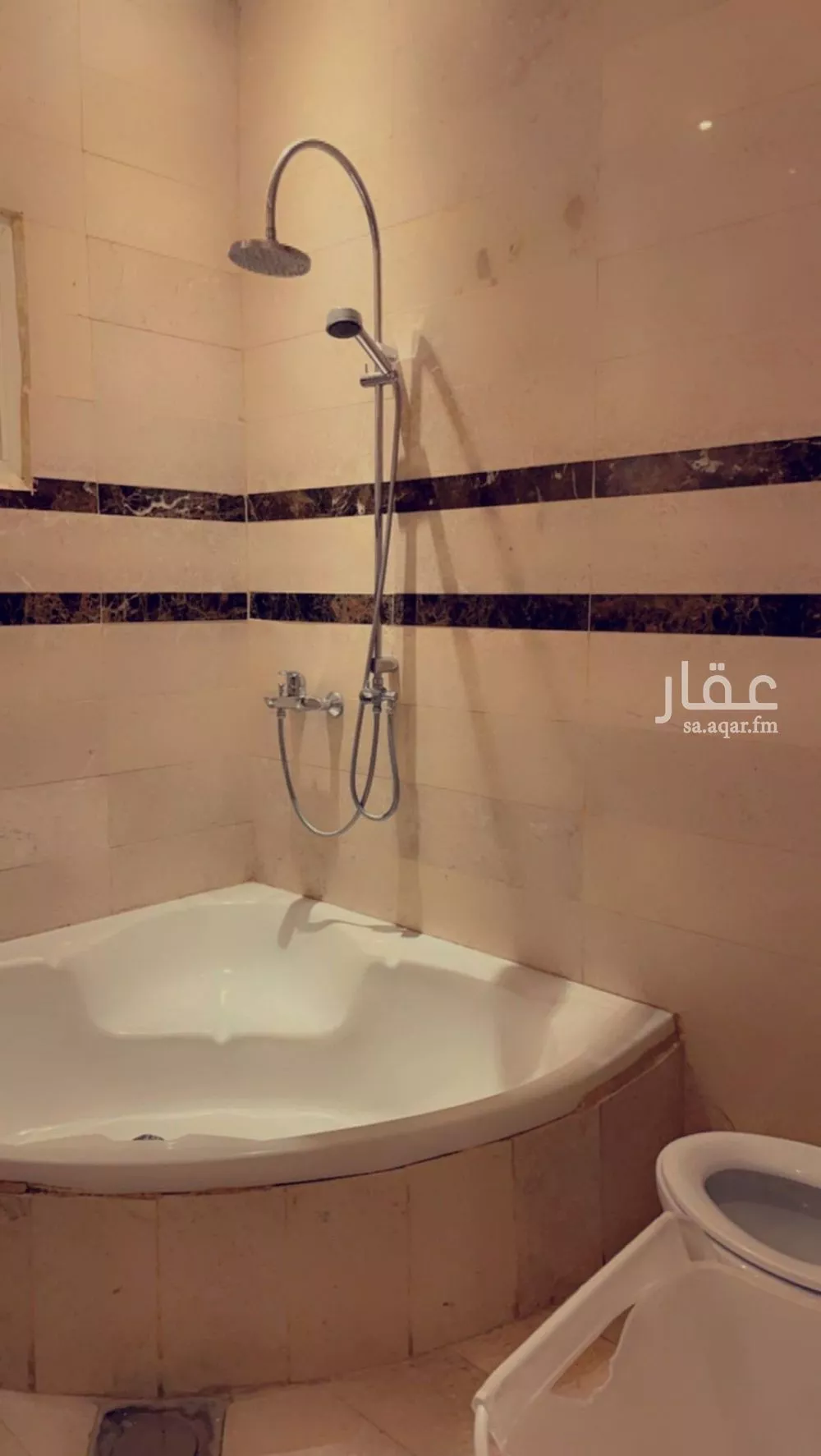5 bedroom villa in Al Munsiyah 2