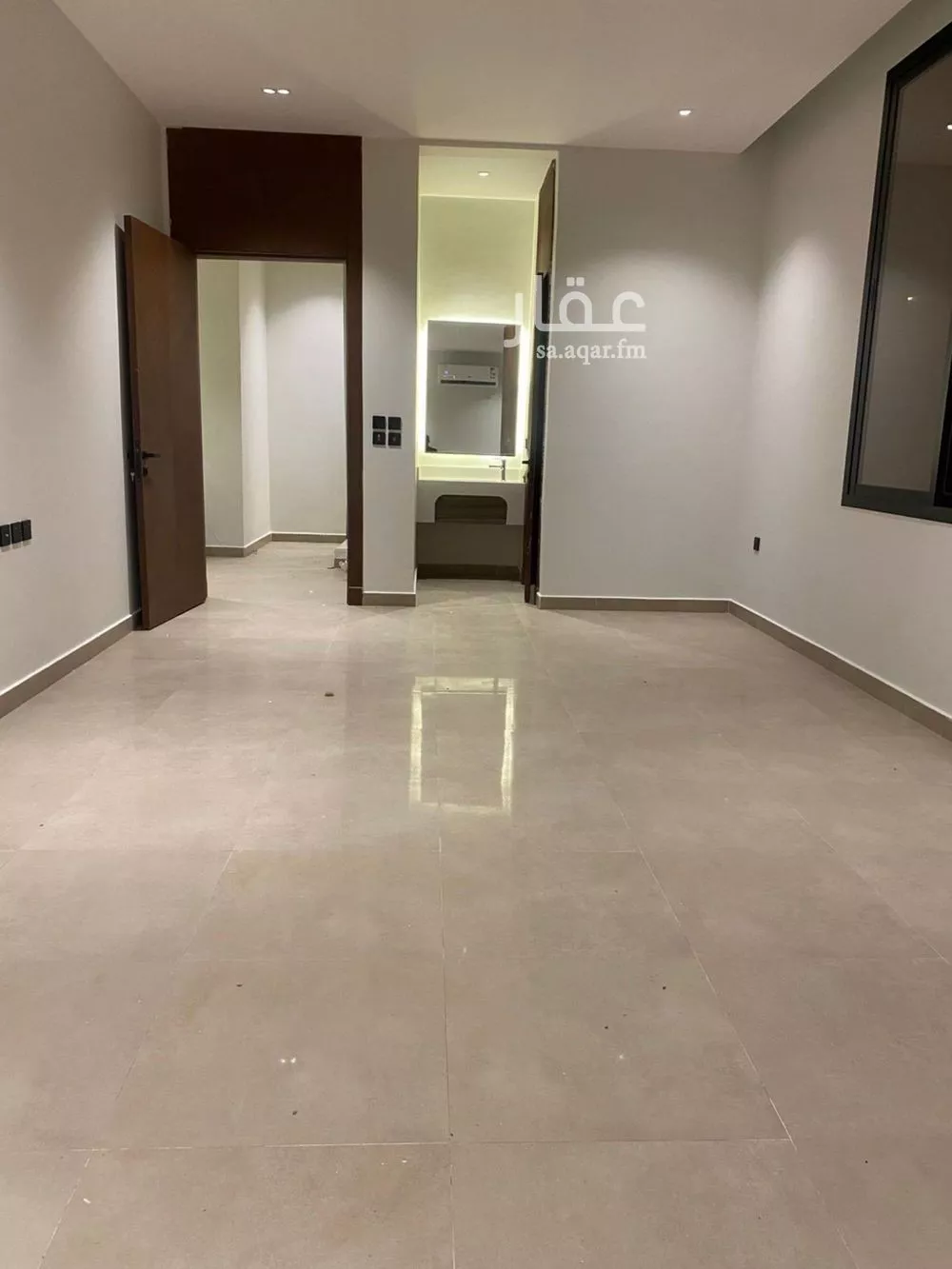 5 bedroom villa in Al Munsiyah 5