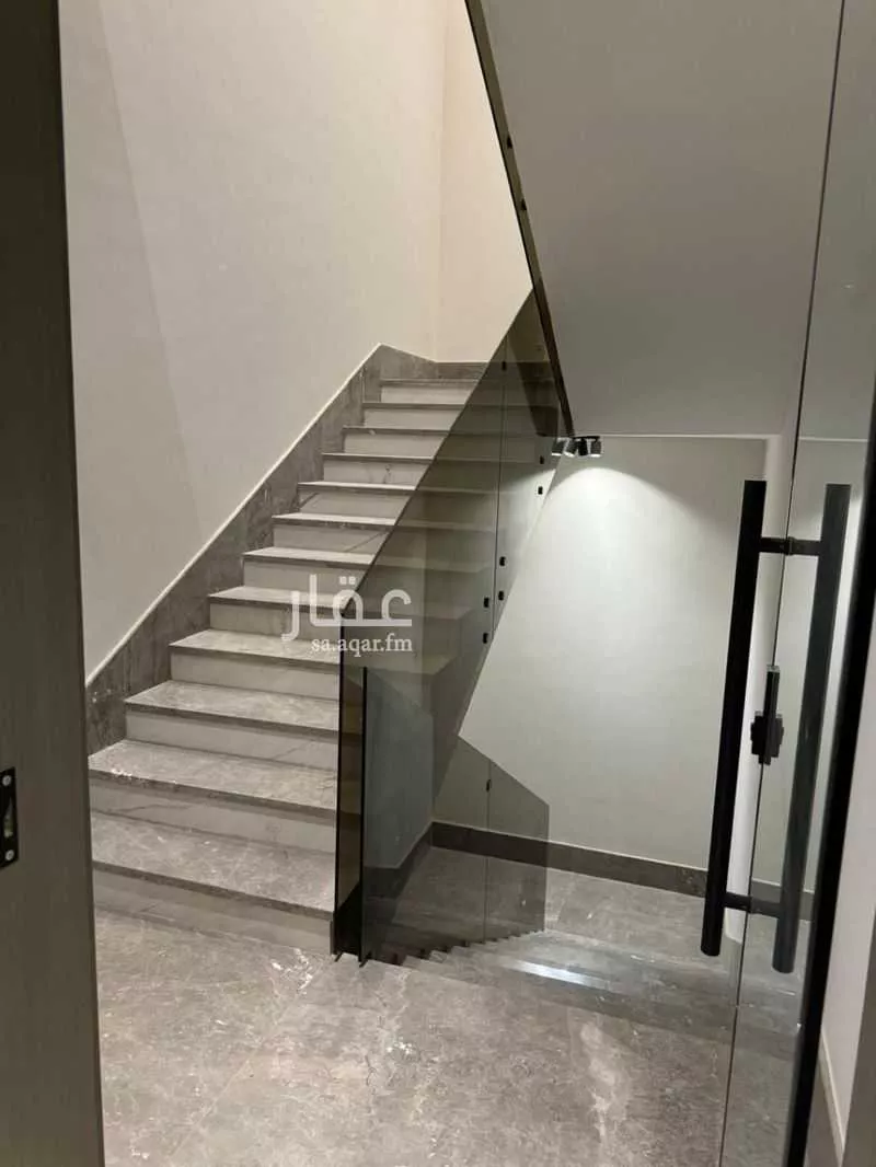 3 bedroom apartment in Al Aridh 13