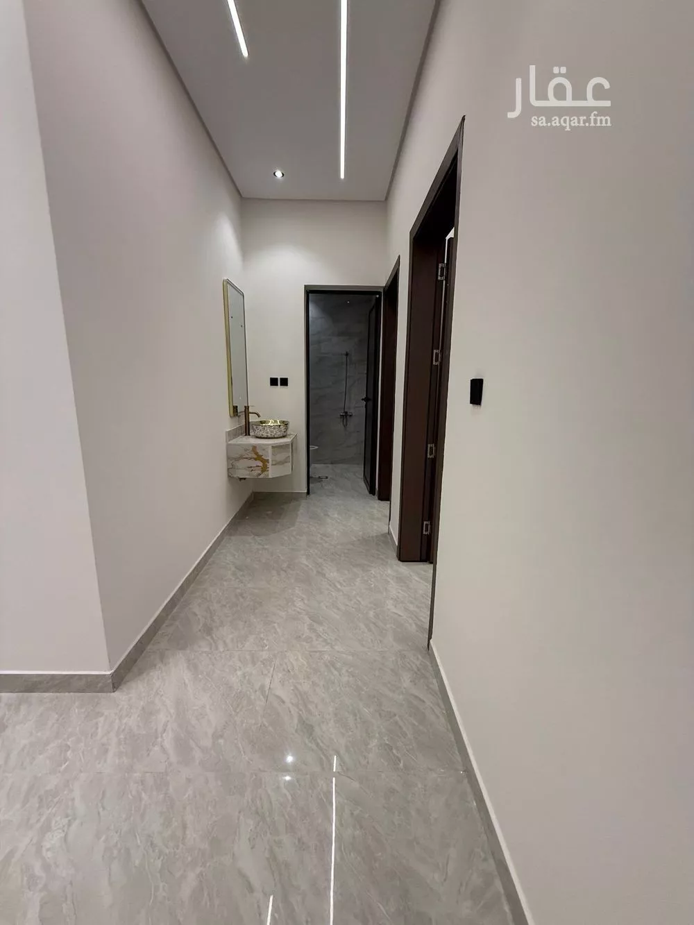 5 bedroom apartment in Badr 7