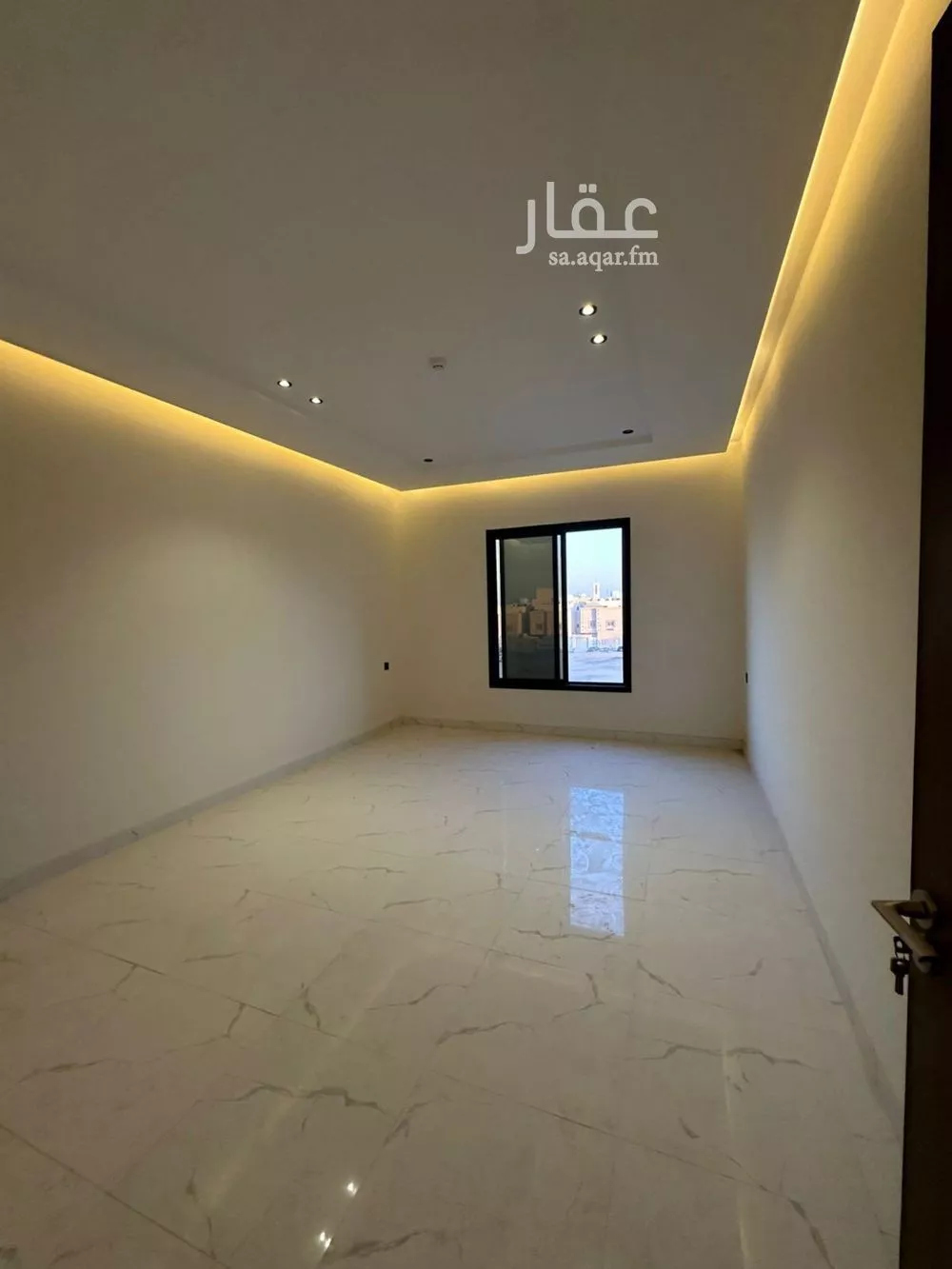 4 bedroom apartment in Al Hazm 10