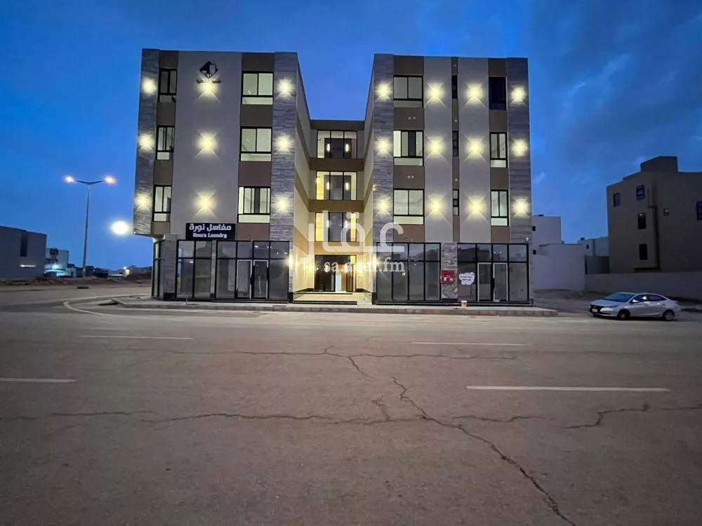 3 bedroom apartment in Al Mahdiyyah 4