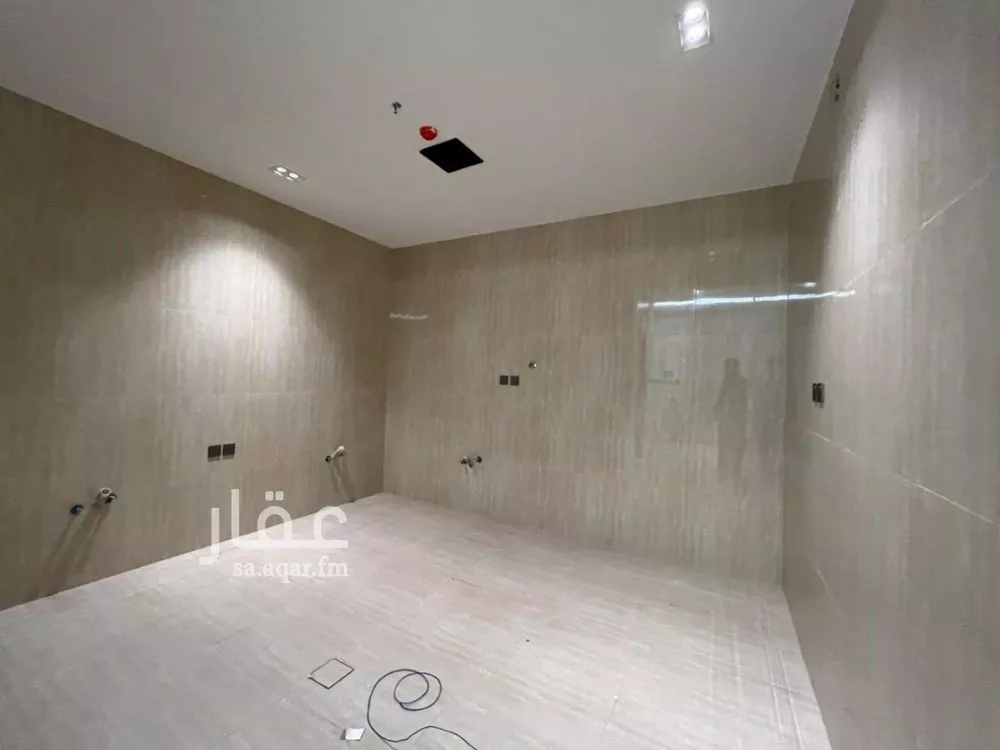 3 bedroom apartment in Al Mahdiyyah 13