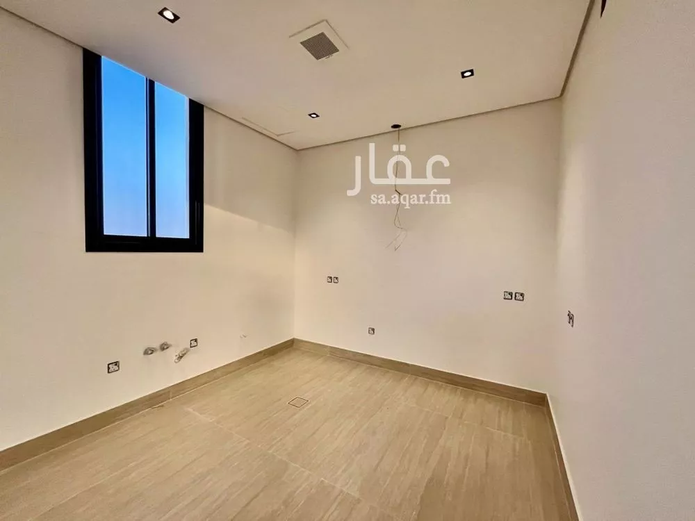 5 bedroom apartment in Al Mahdiyyah 15