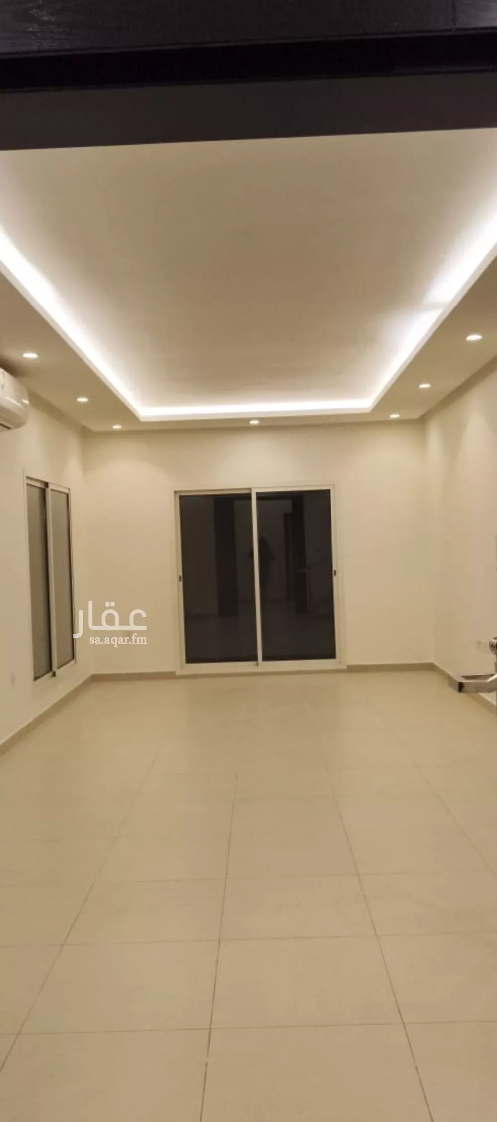 فيلا 6 غرف في العارض 7