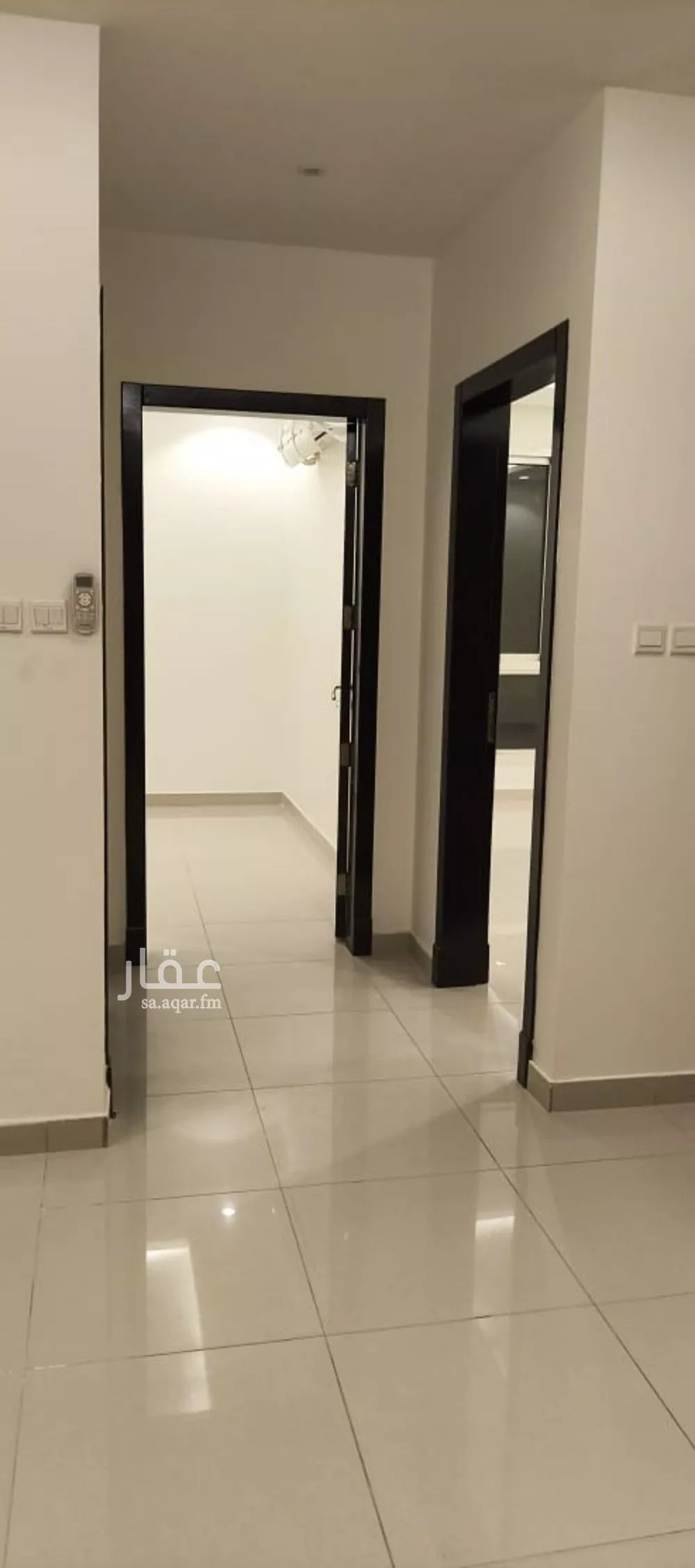 فيلا 6 غرف في العارض 8