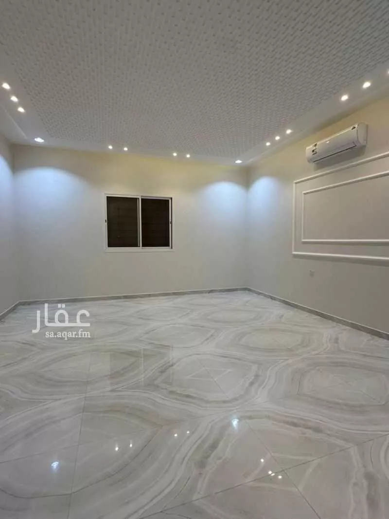 5 bedroom villa in Al Narjis 5