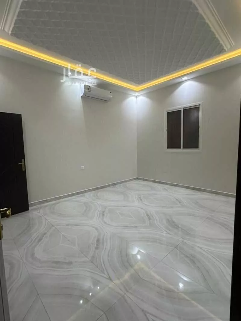 5 bedroom villa in Al Narjis 8
