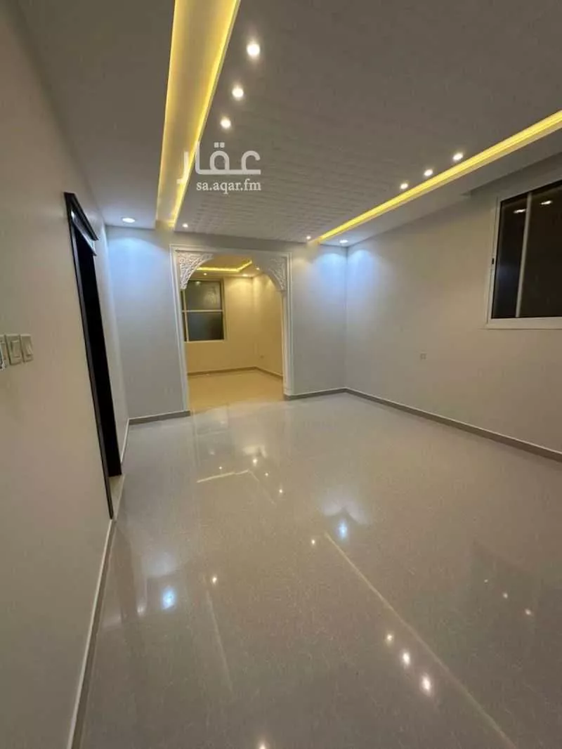 5 bedroom villa in Al Narjis 9