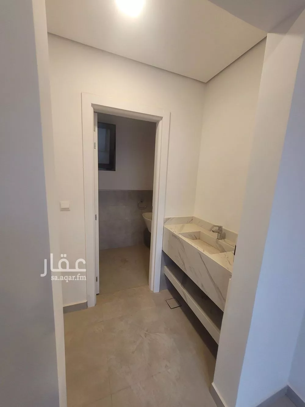 فيلا 6 غرف في النرجس 2