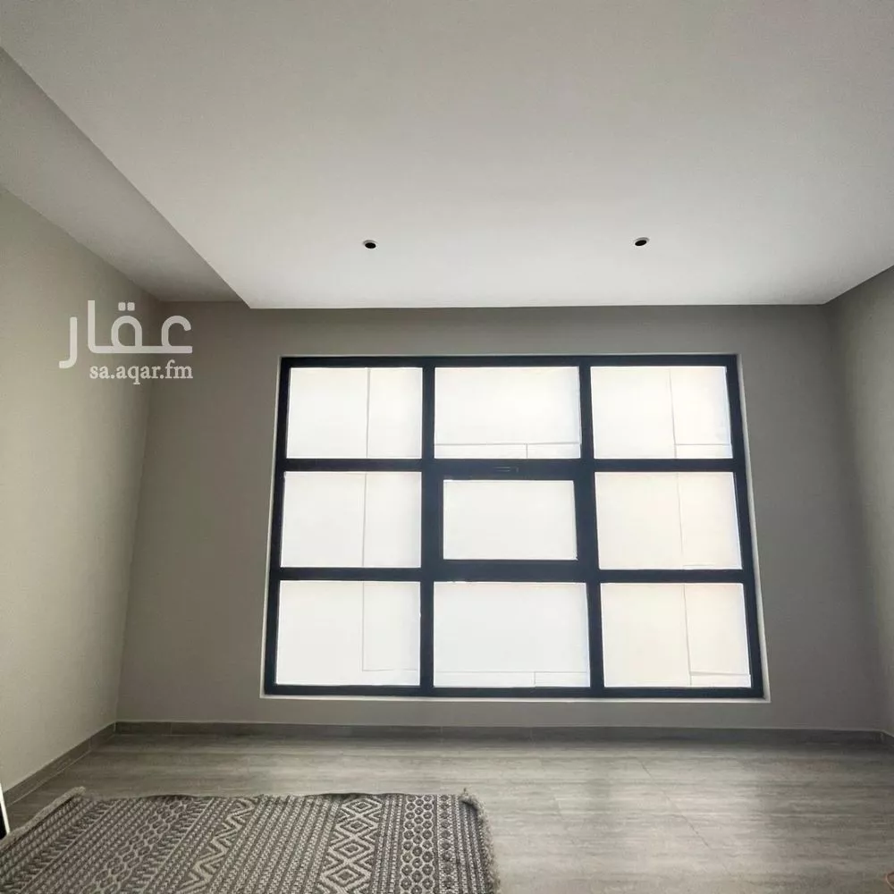 فيلا 8 غرف في الرمال 4