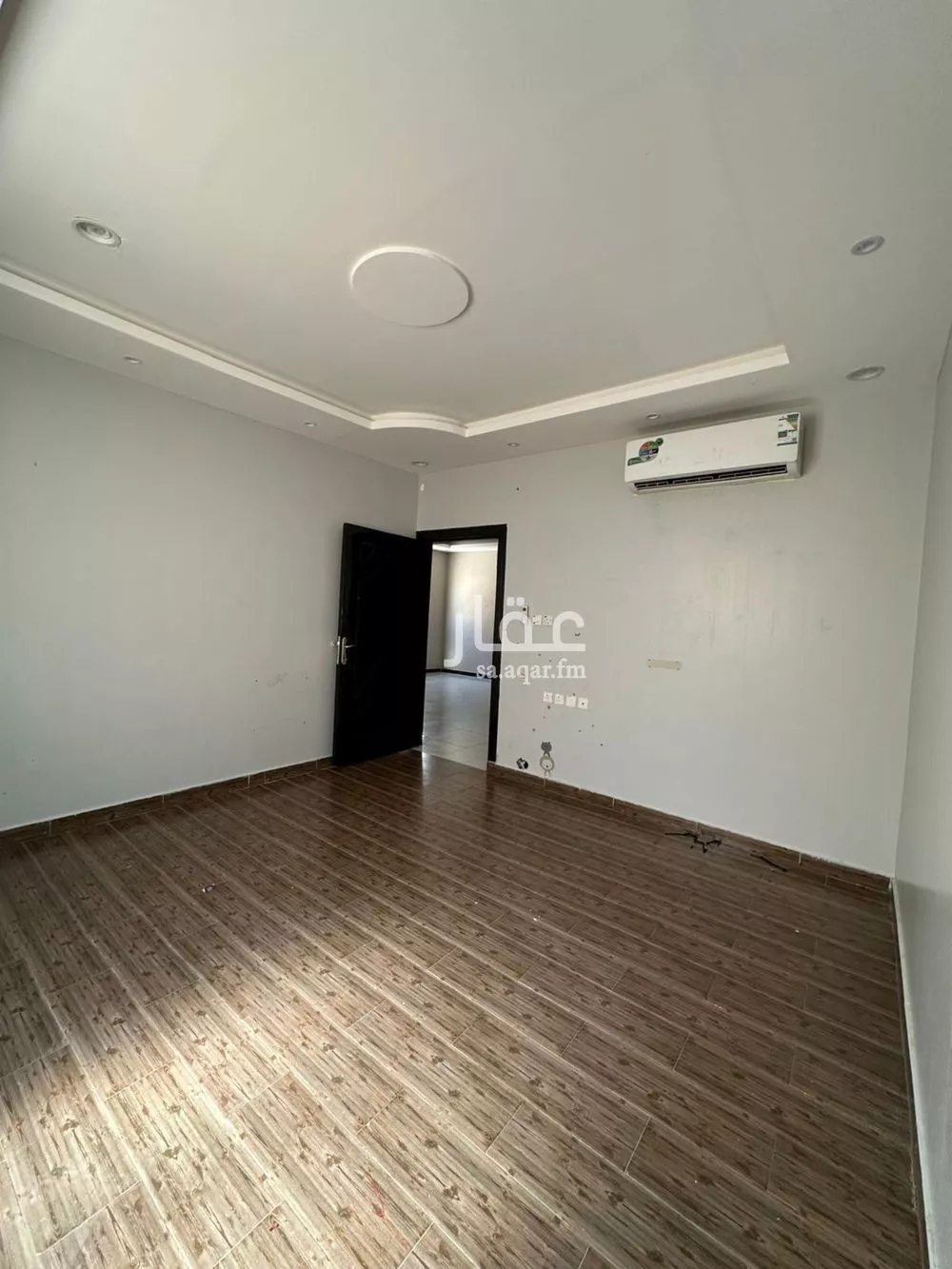 فيلا 8 غرف في طويق 11
