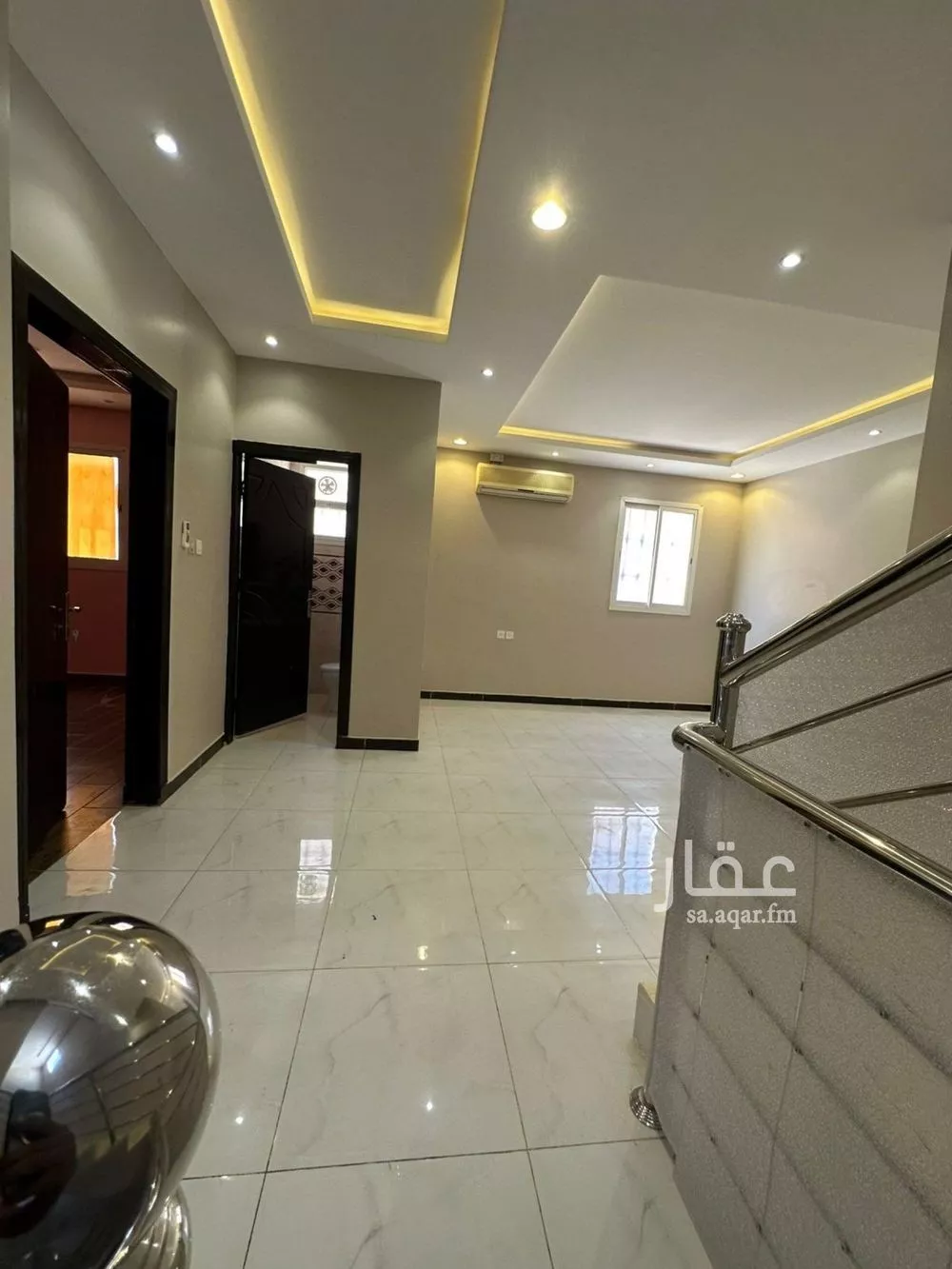 فيلا 8 غرف في طويق 14