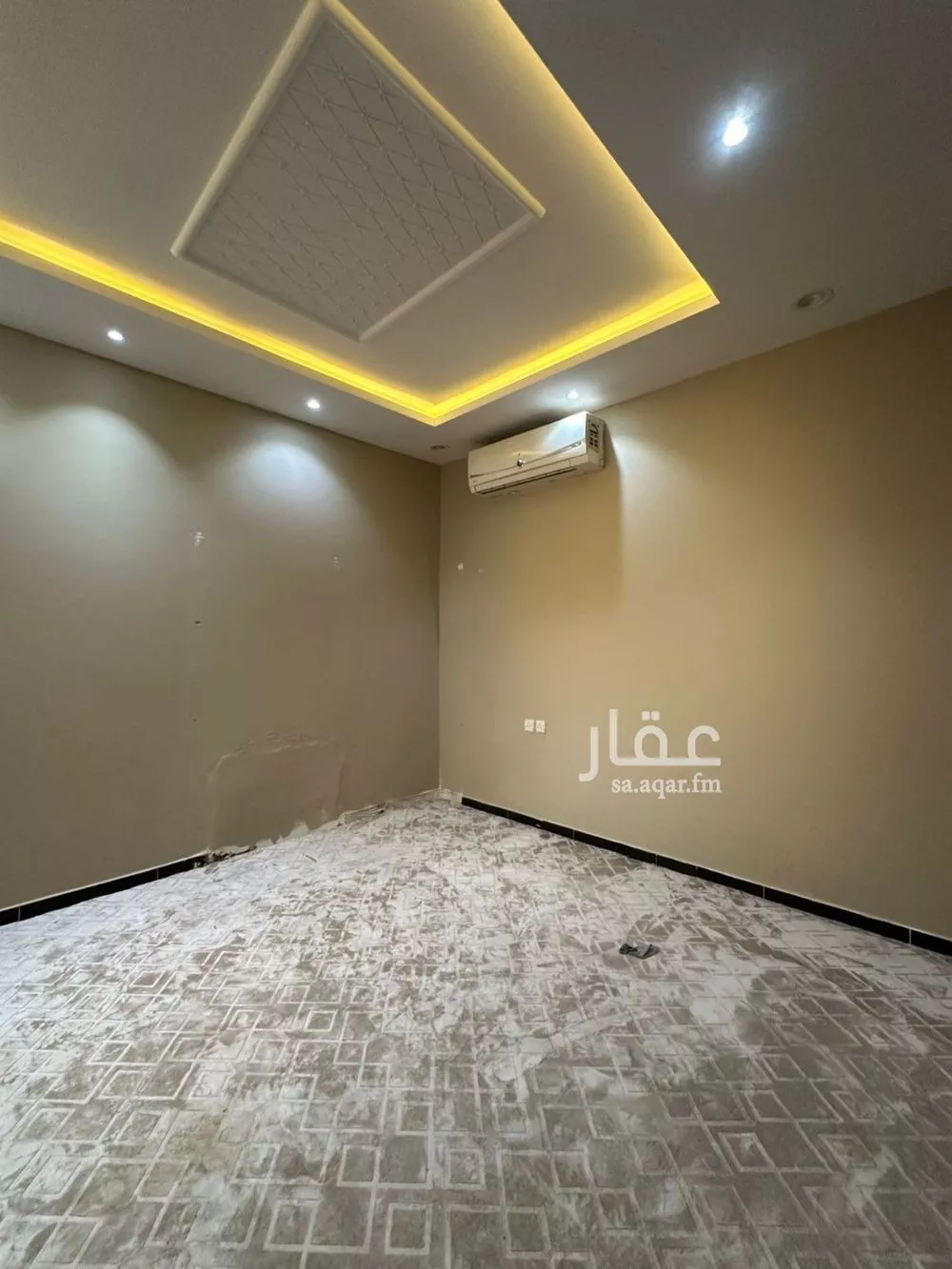 فيلا 8 غرف في طويق 15
