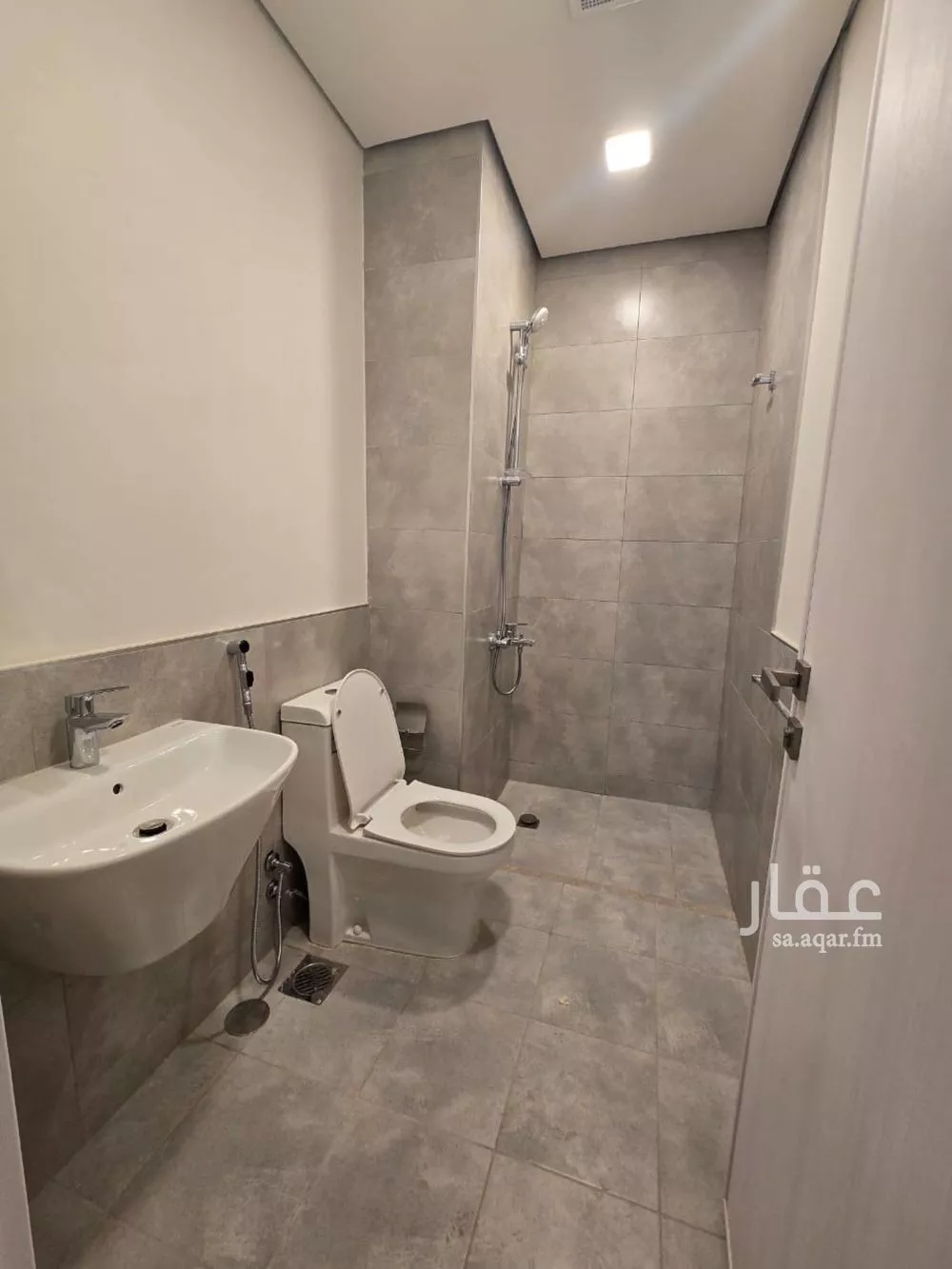6 bedroom villa in Al Narjis, Riyadh 9