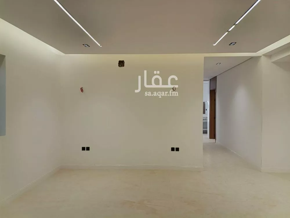 3 bedroom floor in Okaz 6