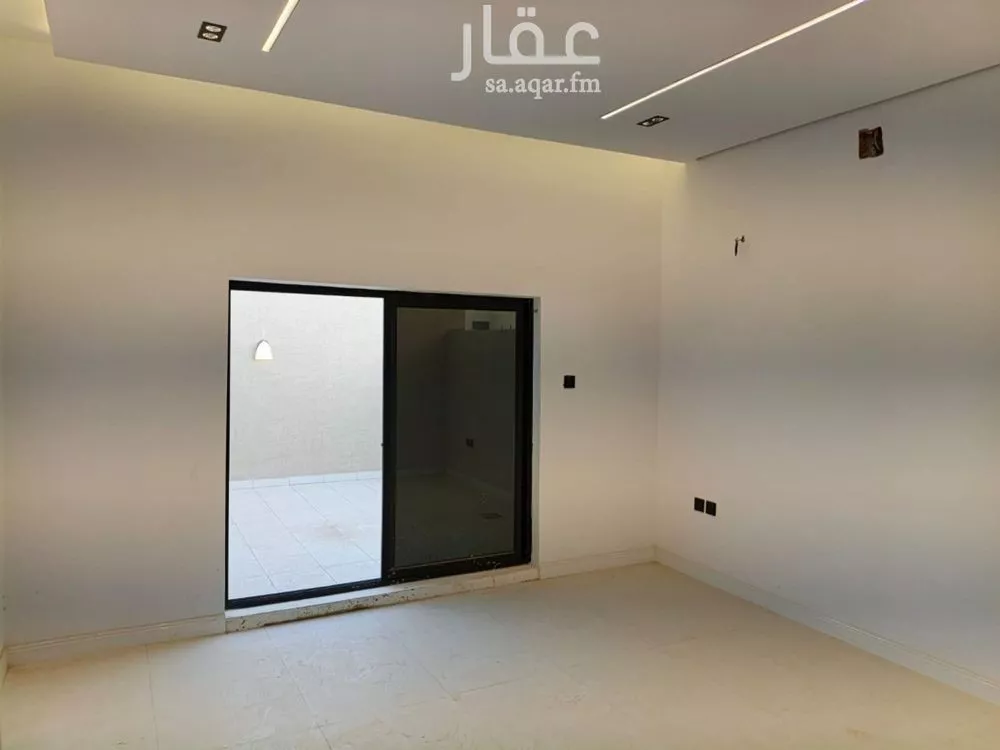 3 bedroom floor in Okaz 10