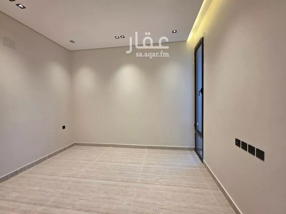 4 bedroom apartment in Okaz 7
