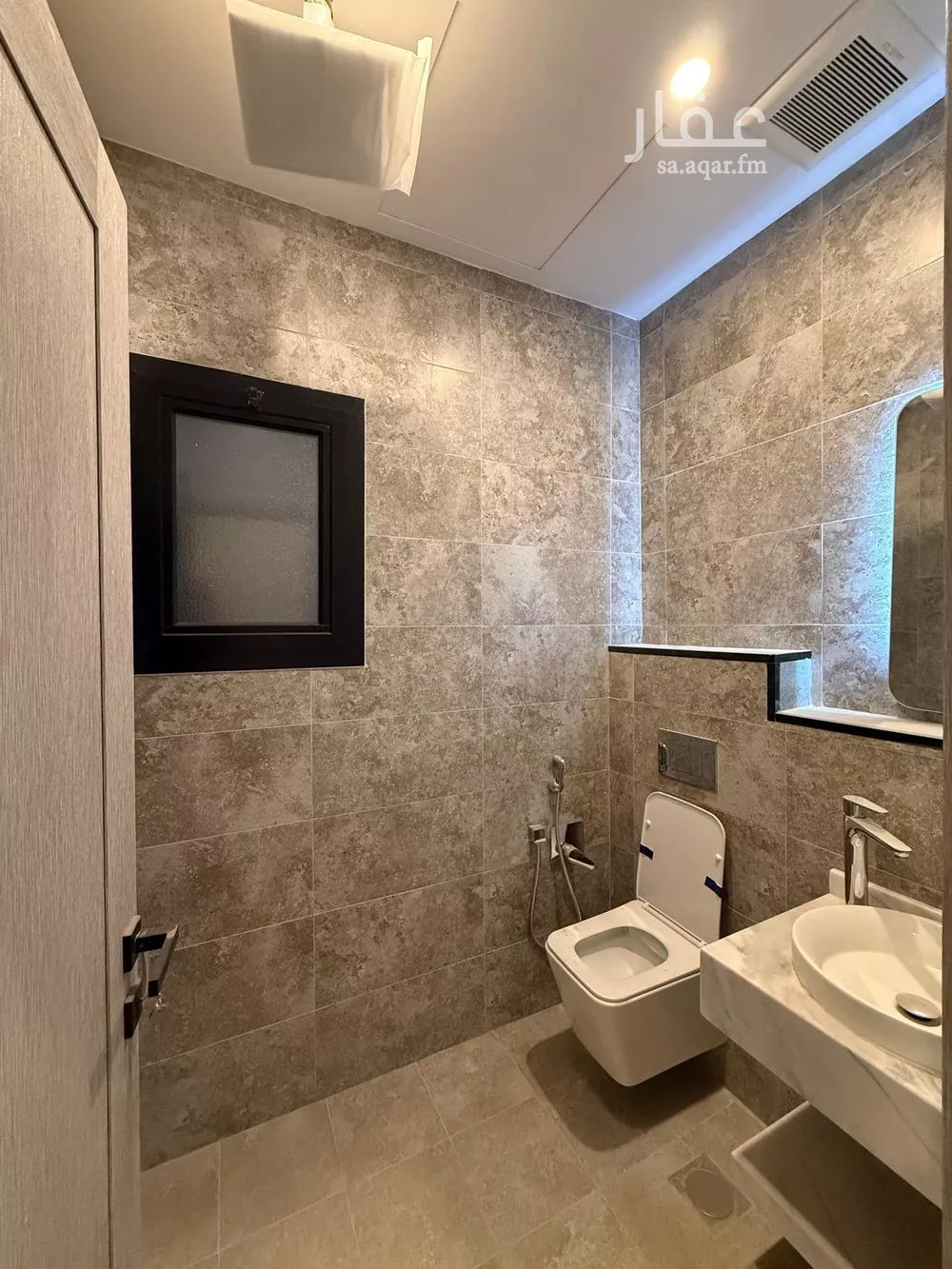 4 bedroom apartment in Al Narjis, Riyadh 18