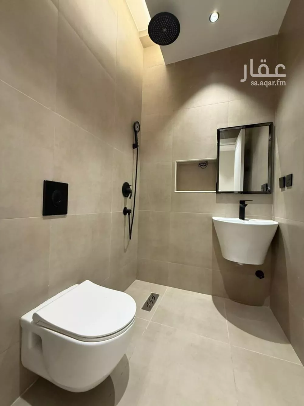 شقة 3 غرف في العارض 17