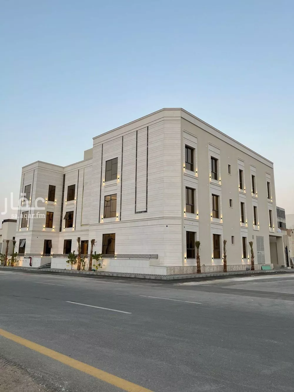 3 bedroom apartment in Al Mahdiyyah 4