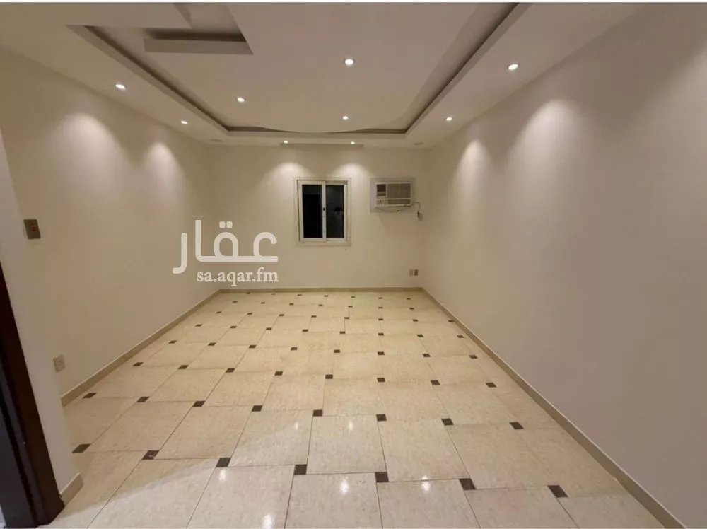 فيلا 4 غرف في الازدهار 5