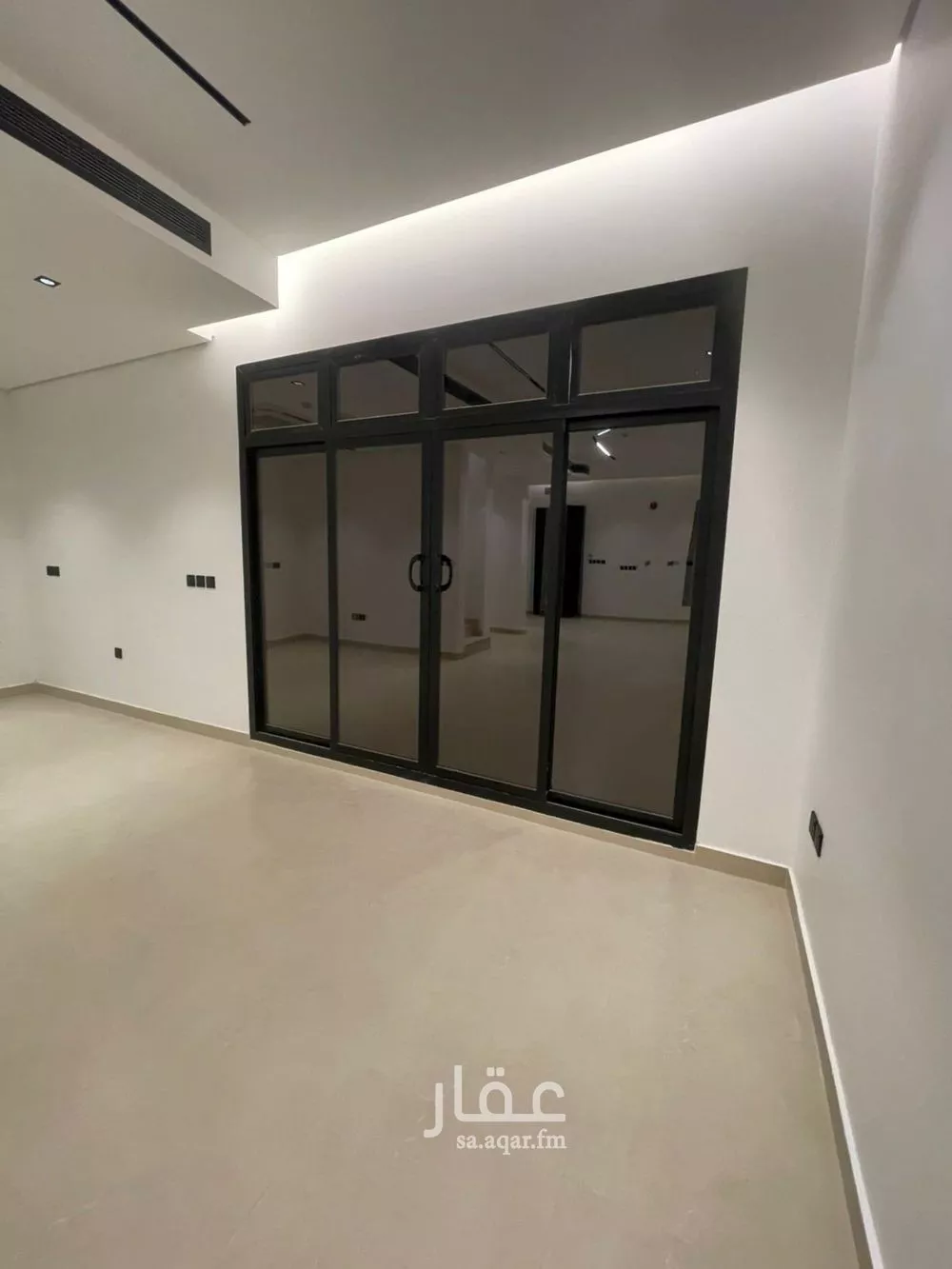 4 bedroom villa in Al Narjis 9